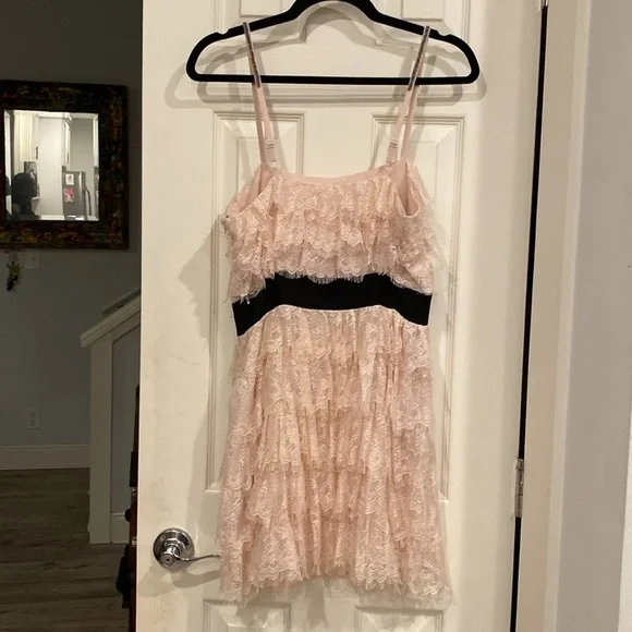 Beautiful Pink Layered Lace Mini DressBlack. Adjustable straps w/Beading detail - Picture 9 of 13